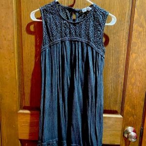 Knox Rose dress, small never worn.